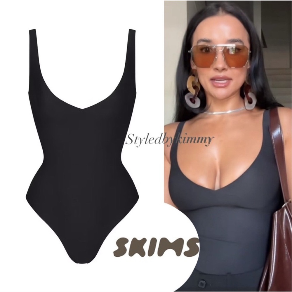 SKIMS Unlined Plunge Thong Bodysuit Onyx M Medium New NWT